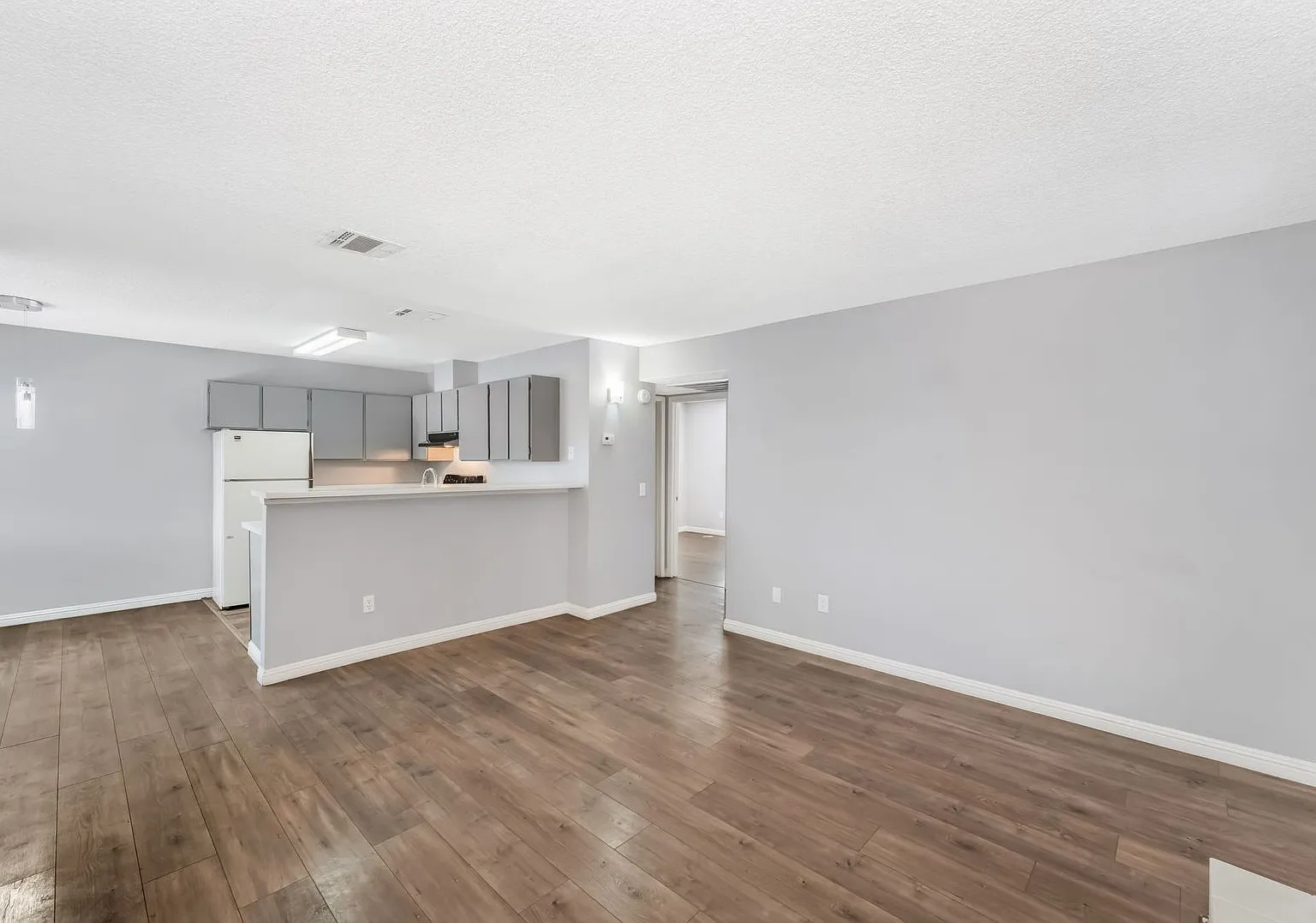 Alicialynn Way 2722 — Photo 4
