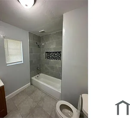 1436 W 25th St — Photo 21