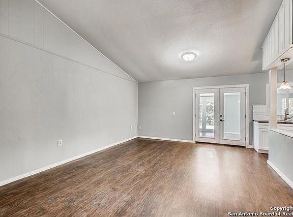 2nd image of 7702 Rainey Meadow Ln
