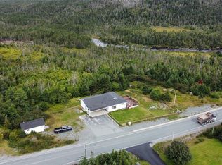 94 Main Rd, Upper Island Cove, NL A0A4E0