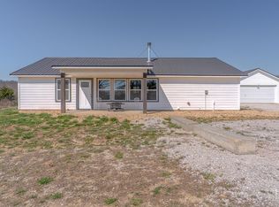 1665 Nc Rd #1600, Compton, AR 72624