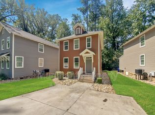 601 Chick Springs Rd, Greenville, SC 29609