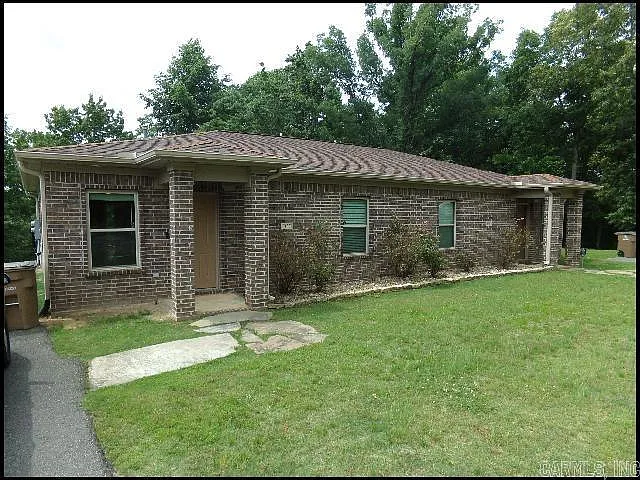 6455 Lilac Dr — Photo 2