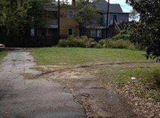 15 E 38th St, Savannah, GA 31401