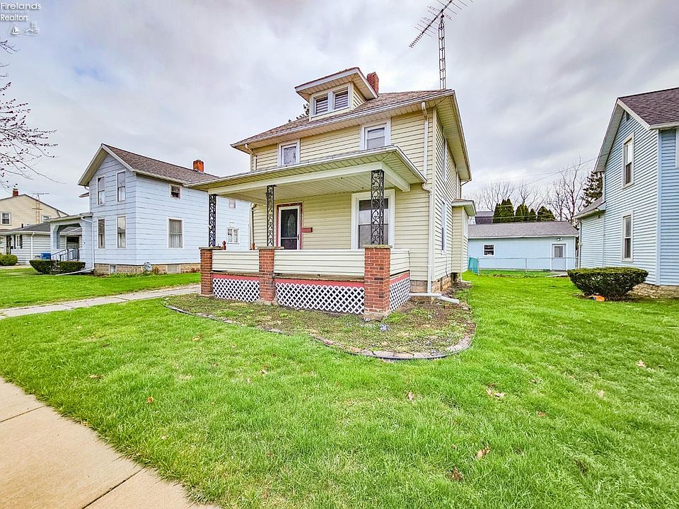 807 Rawson Ave, Fremont, OH 43420 Zillow