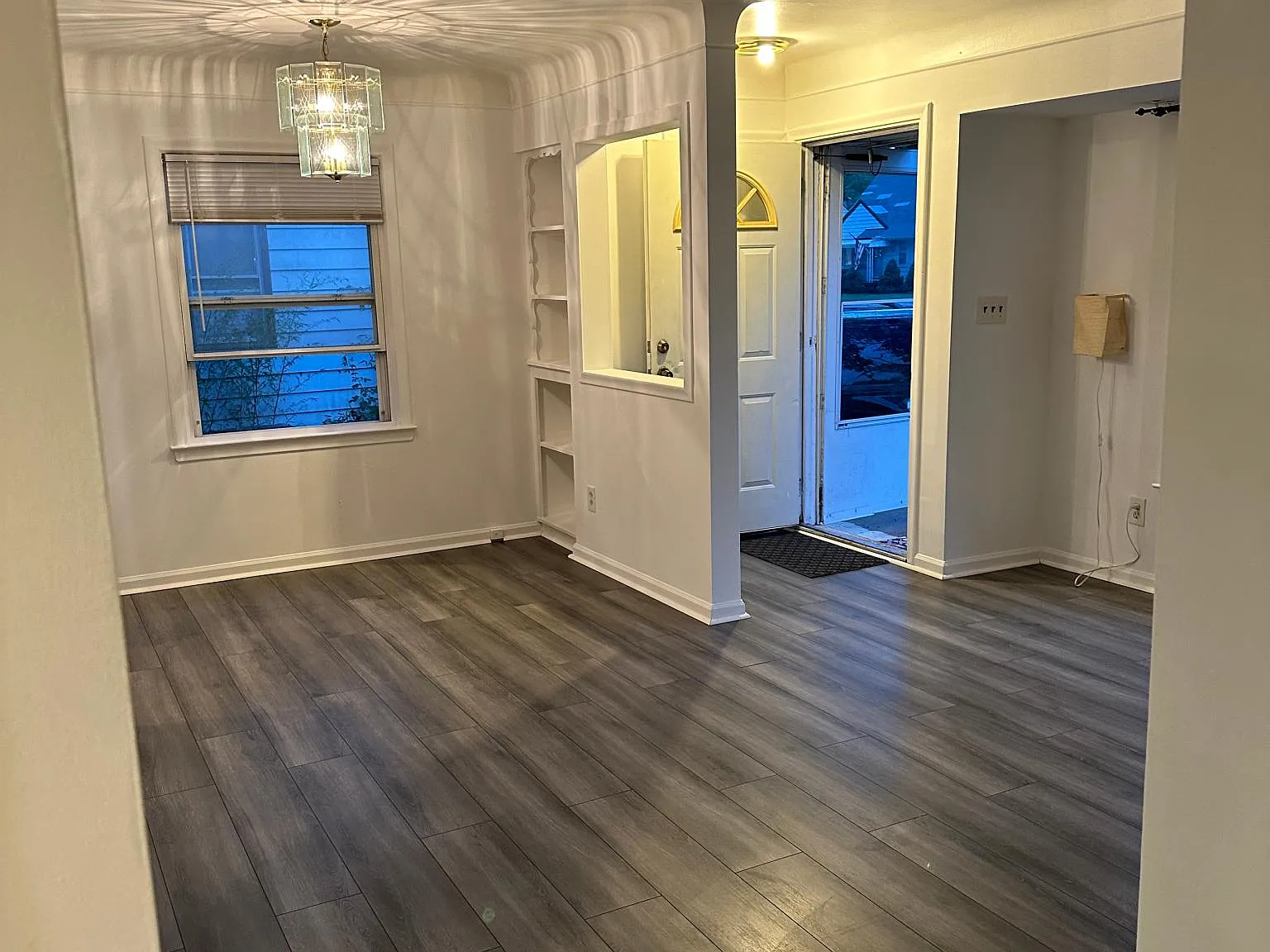 4 bed, 1857 sqft, $2,000 — Photo 2