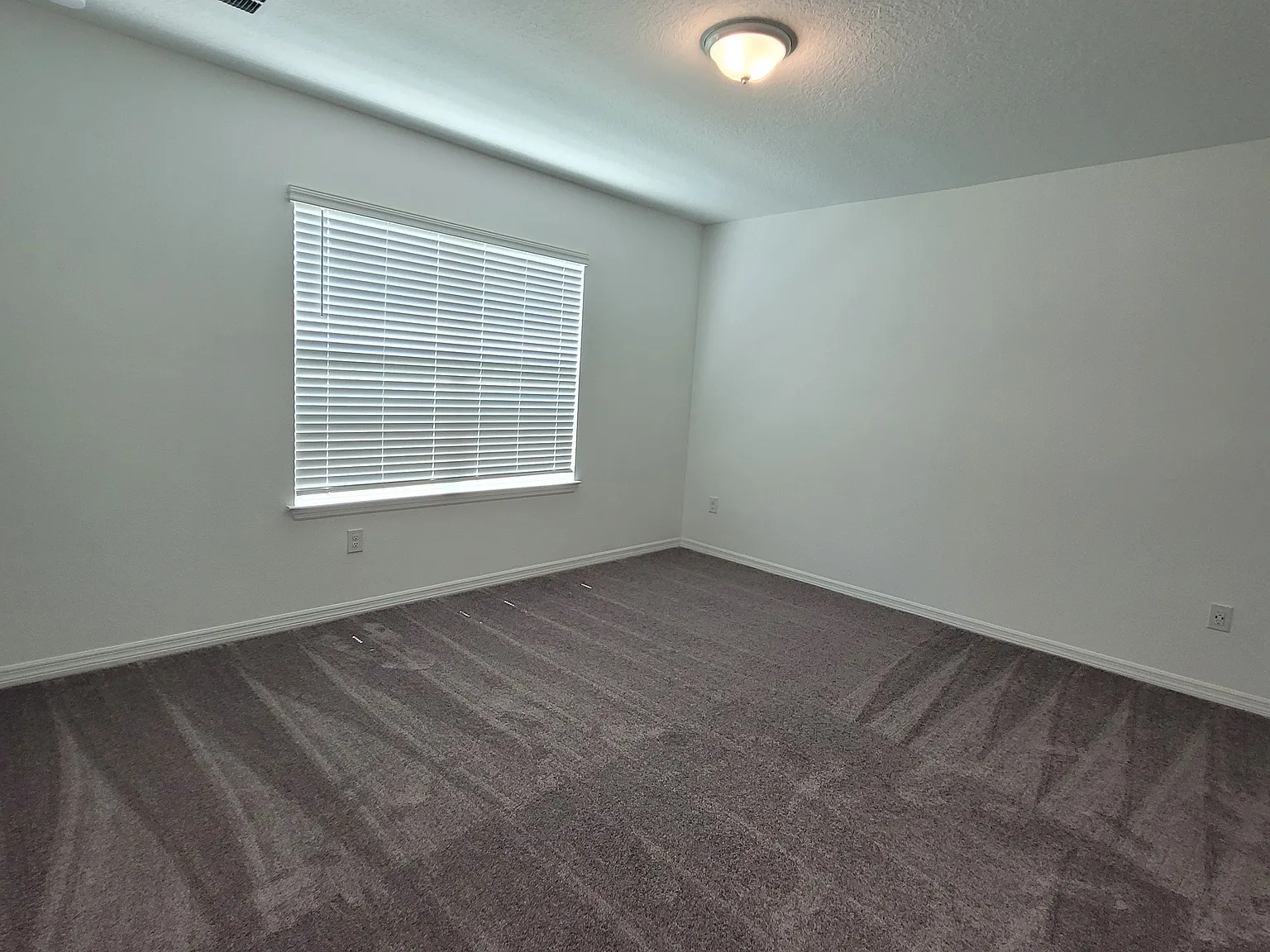 3 bed, 1662 sqft, $2,450 — Photo 4