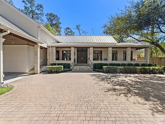 2nd image of 354 Piney Point Rd