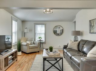 7752 Park Dr, Ralston, NE 68127
