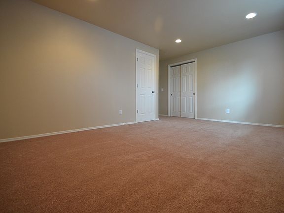 5th image of 1308 Firland Dr