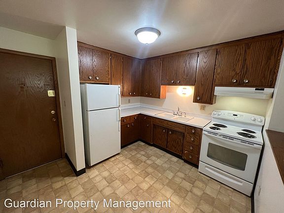 5th image of 1807 Stillwater Ave E #3