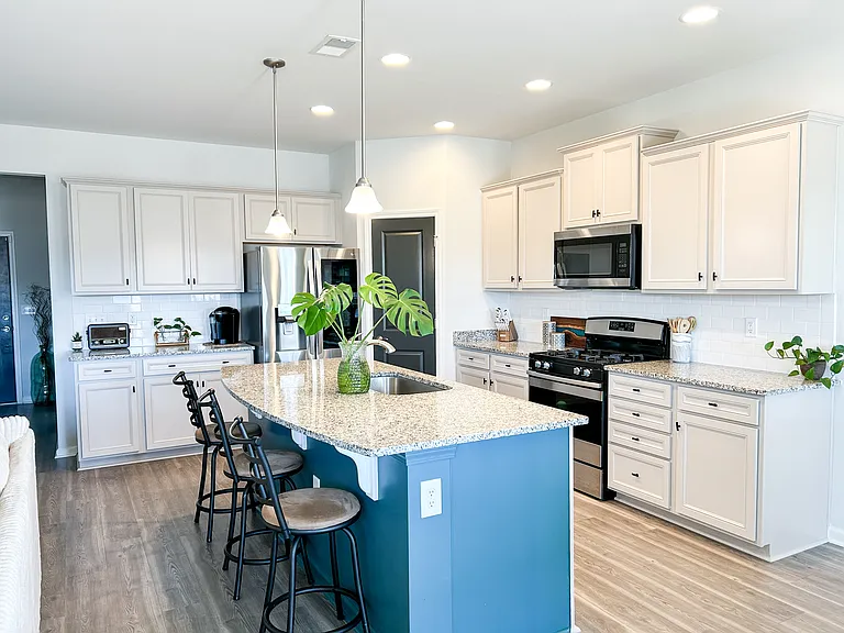 4016 Janus Dr — Photo 23