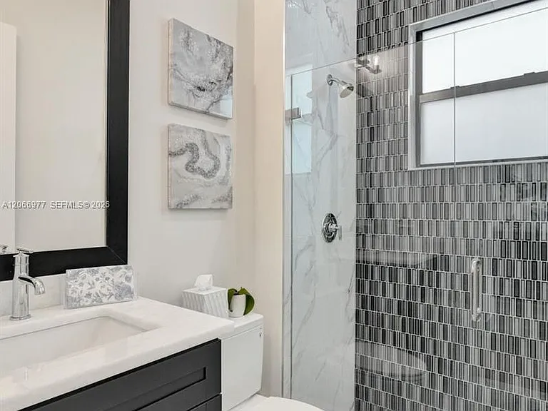 12474 Solana Bay Cir — Photo 46