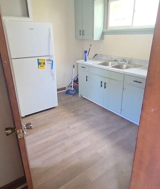 2nd image of 112 W 1st St #4