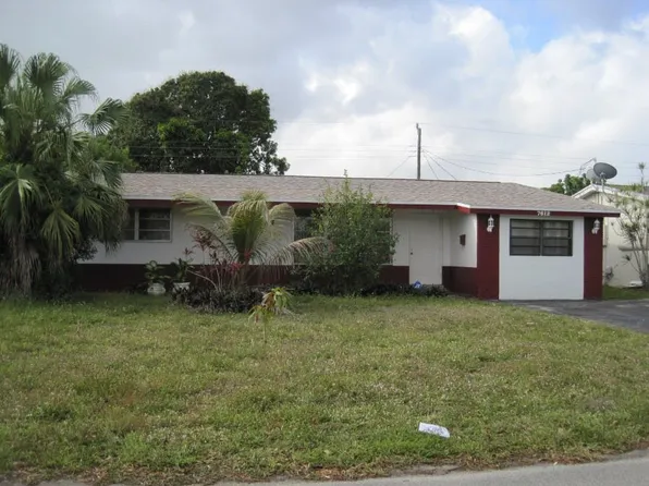 7612 Shalimar St, Hollywood, FL 33023