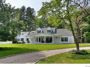 40 Hook Rd, Bedford, NY 10506