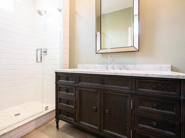 22058 Barrington Way — Photo 18