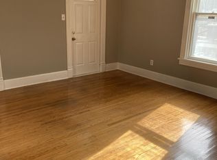 505 S New St, Springfield, IL 62704