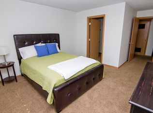 3031 Fletcher Ave APT 200, Lincoln, NE 68504