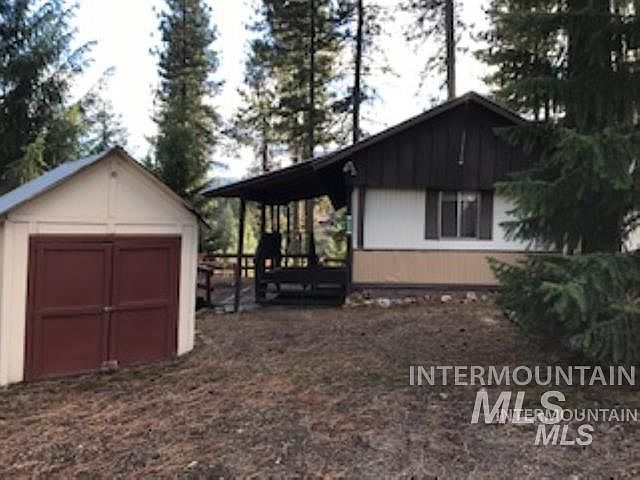 1st image of 227 Holiday Dr