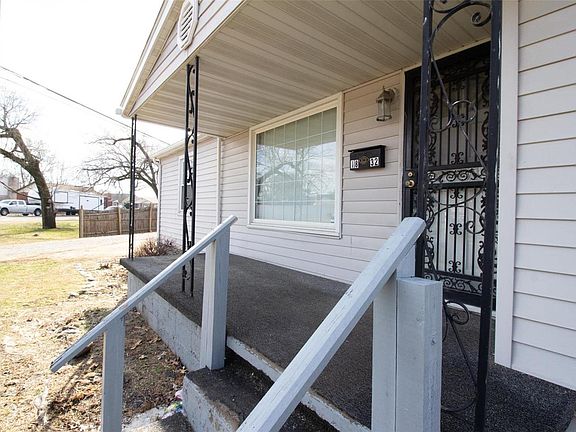 2nd image of 1832 Ferguson Ave