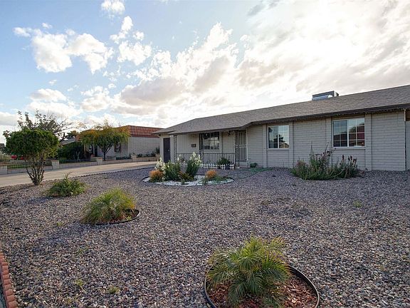 3rd image of 3002 N 64th Dr