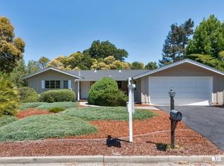 21 Ross Dr, Moraga, CA 94556