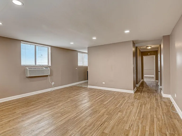 Large Living Rooms