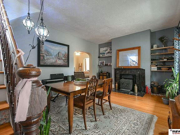 3rd image of 1825 Ryons St