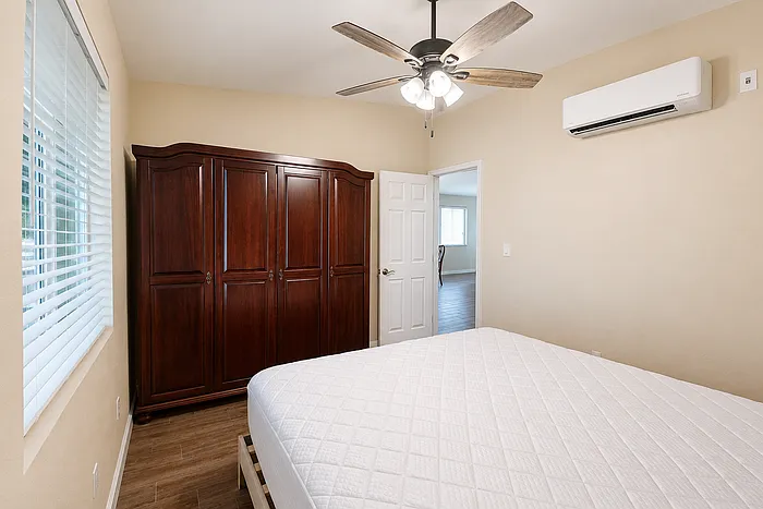 2885 Coral St #2 — Photo 3