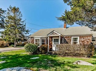 1 Bay St, Charlestown, RI 02813