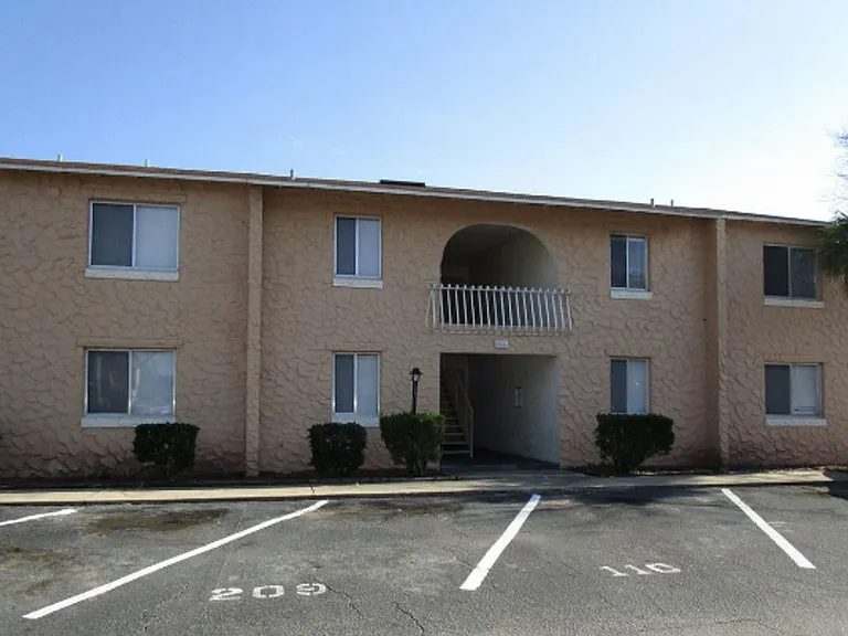 South Daytona Apartments — Photo 8