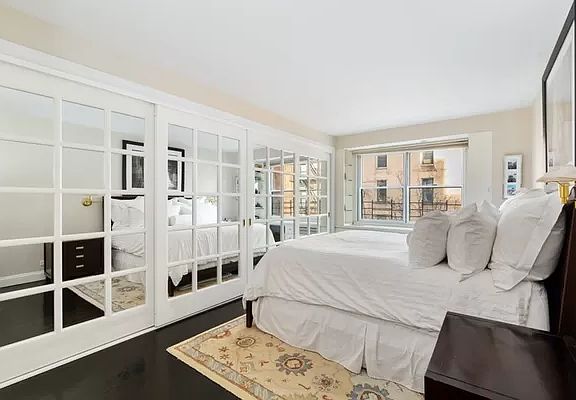 4th image of 300 E 71st St APT 3-O