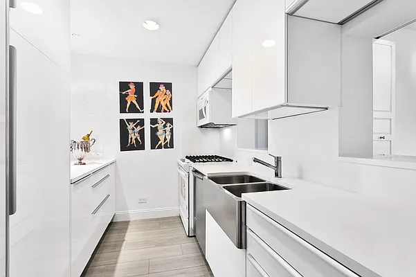 Rented by Compass | media 4