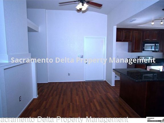 3rd image of 7687 Howerton Dr