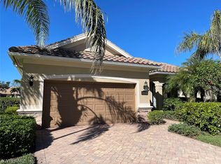 11112 Laughton Cir, Fort Myers, FL 33913