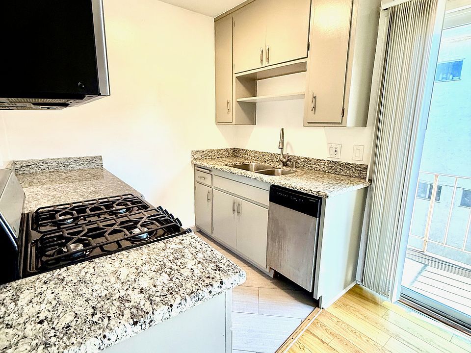 Full Kitchen with Stone Counters, and all Stainless Steel appliances included.