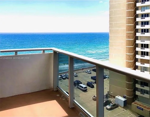 3140 S Ocean Dr #1003 Photo 1