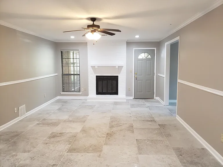 Spacious Living Room with access to screen-in Patio