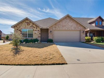 1432 Ocotillo Ln, Fort Worth, TX, 76177
