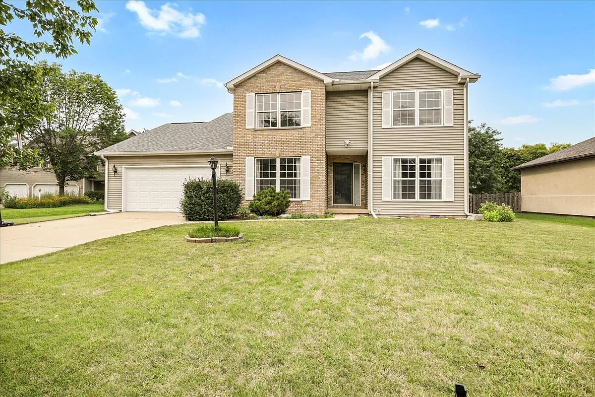2706 Bayhill Dr photo 1