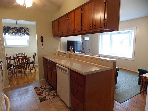 3rd image of 4120 Eddystone Dr