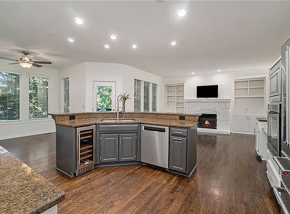 5th image of 10340 S Hollis Ln