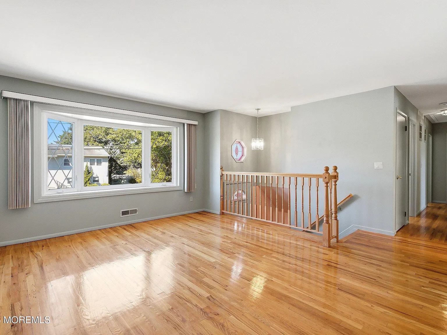 3 bed, 1.5 bath, 1660 sqft, $3,500 — Photo 4