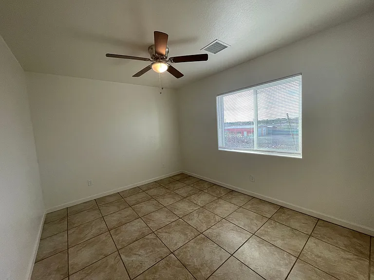 8049 E Long Mesa Dr — Photo 2