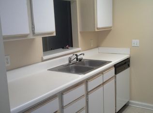 900 Savannah Ln APT H, Kinston, NC 28501