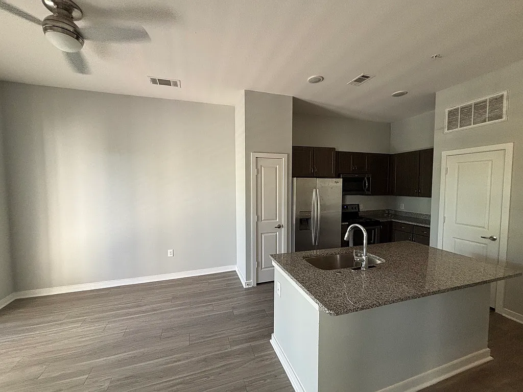 Benner Rd, Kyle — Photo 4