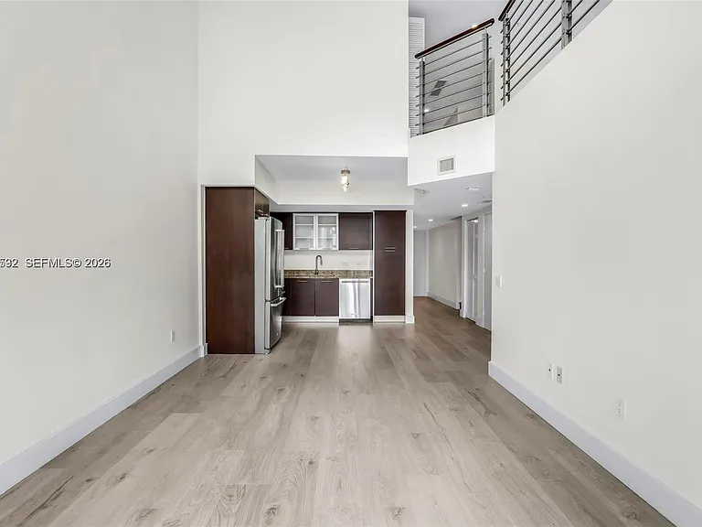 41 SE 5th St #1709 — Photo 5