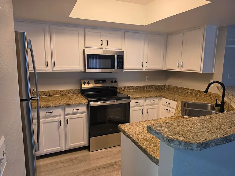 8600 W Charleston Blvd #1173 — Photo 3