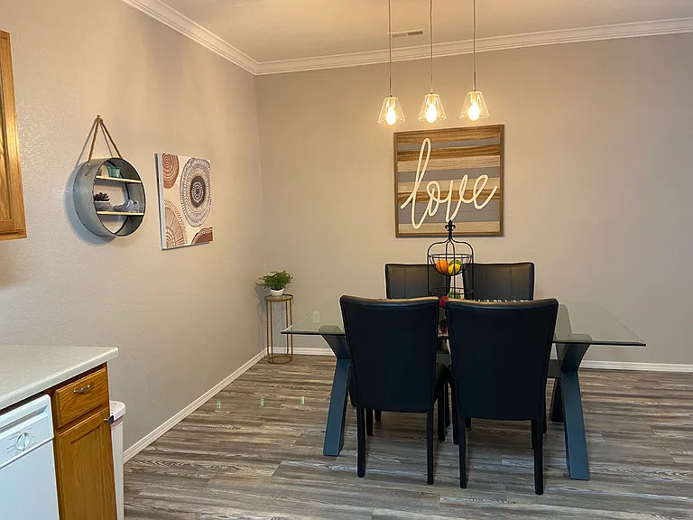 3080 Mandalay Grv #2 — Photo 7